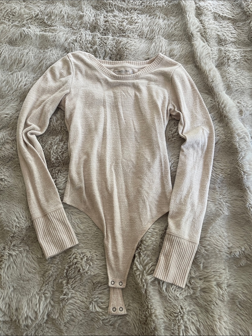 Abercrombie & Fitch Long Sleeve Rib Cuff Bodysuit in Light Beige